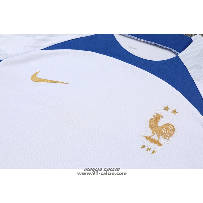 Tuta da Track
 Francia
 Manica Corta
 2022-2023 Bianco
 - Pantaloncini
